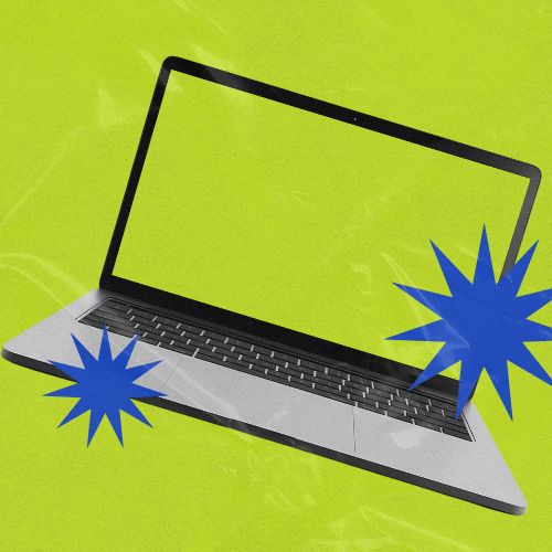 Notebook com tela verde em destaque sobre fundo verde vibrante, com elementos gráficos azuis em formato de estrela ao redor.