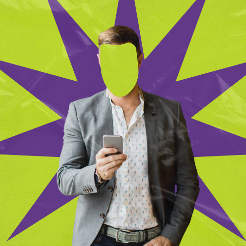Homem com celular em composição visual sobre growth marketing